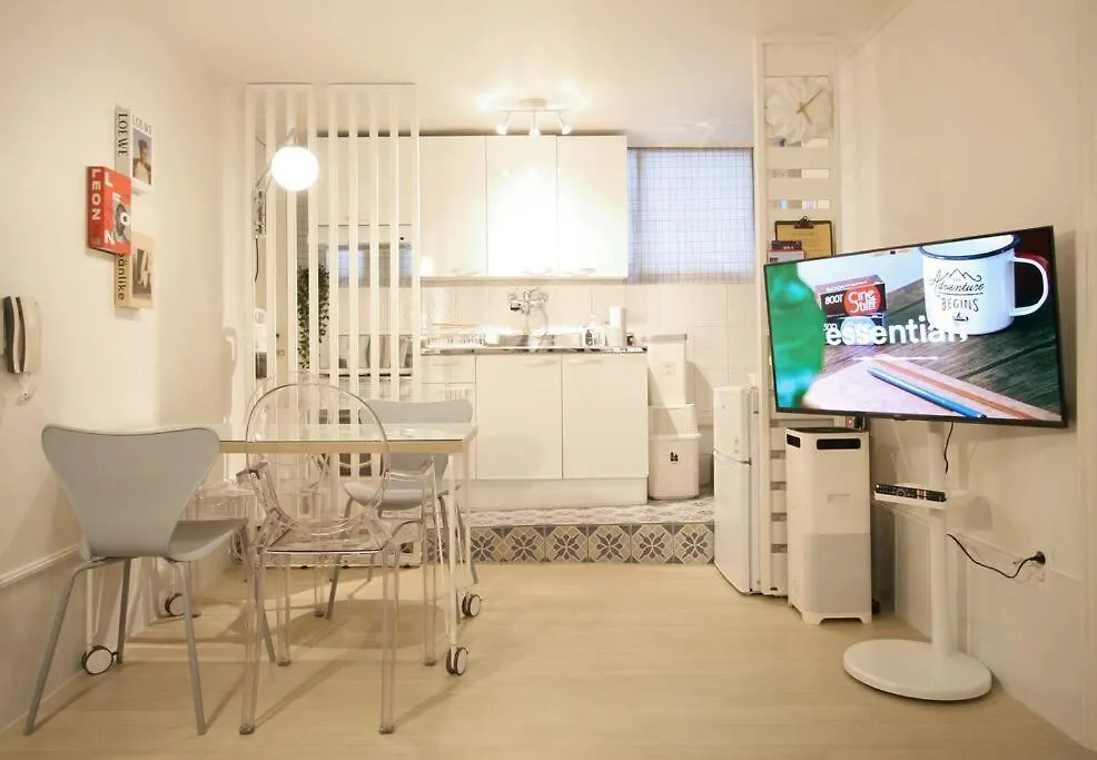 J-Stay Near Hongik Univ In Seoul! 别墅